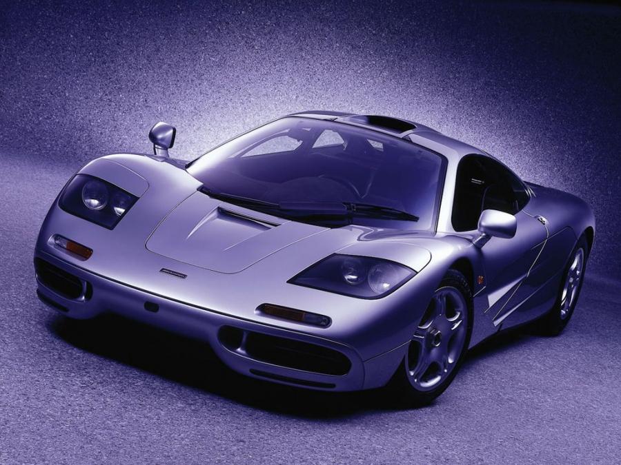  McLaren F1 1993 года  (фото 1 из 76)